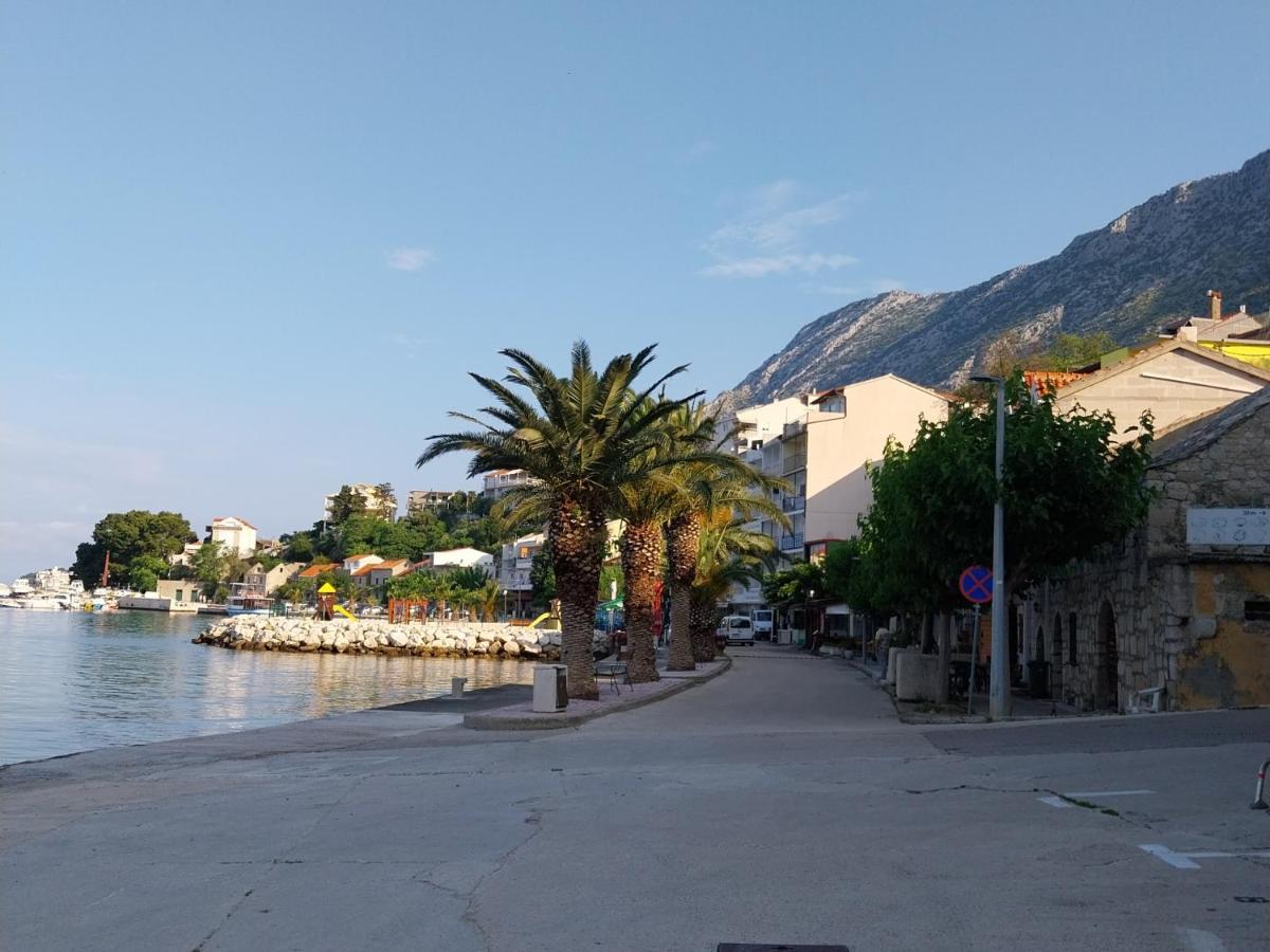 Sobe Kraft 2 Lägenhet Živogošće Exteriör bild