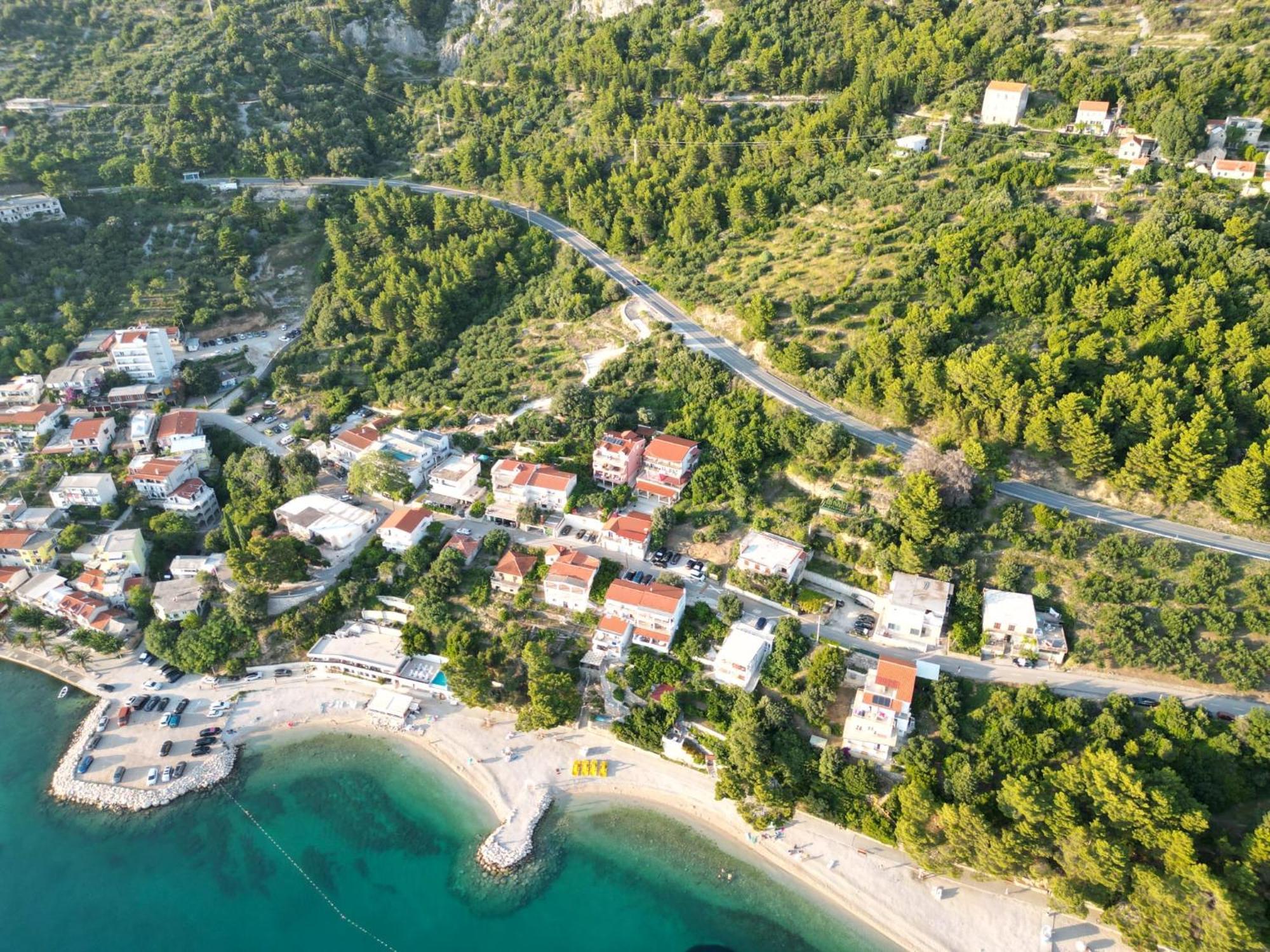 Sobe Kraft 2 Lägenhet Živogošće Exteriör bild