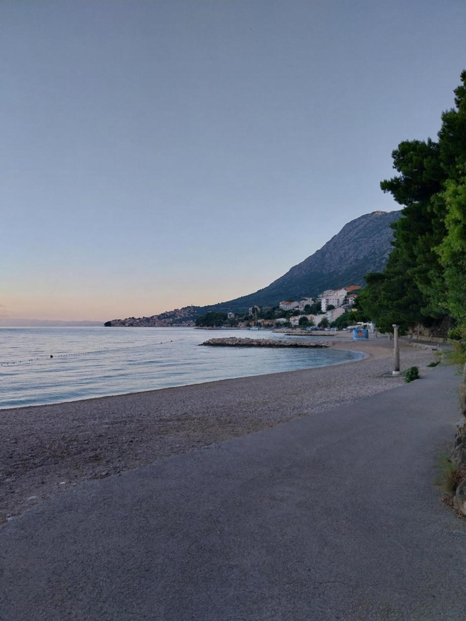 Sobe Kraft 2 Lägenhet Živogošće Exteriör bild
